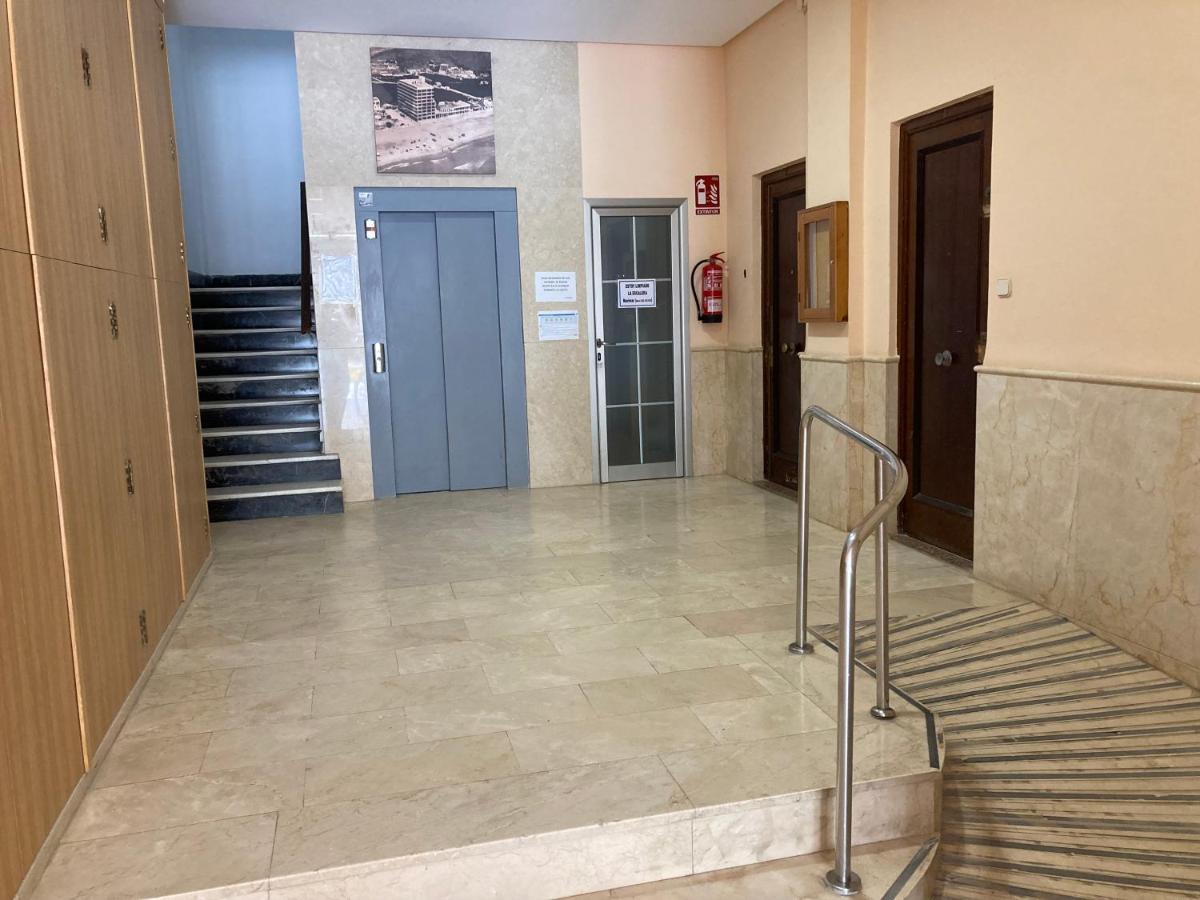 Beachfront And Renovated Apartment Cullera